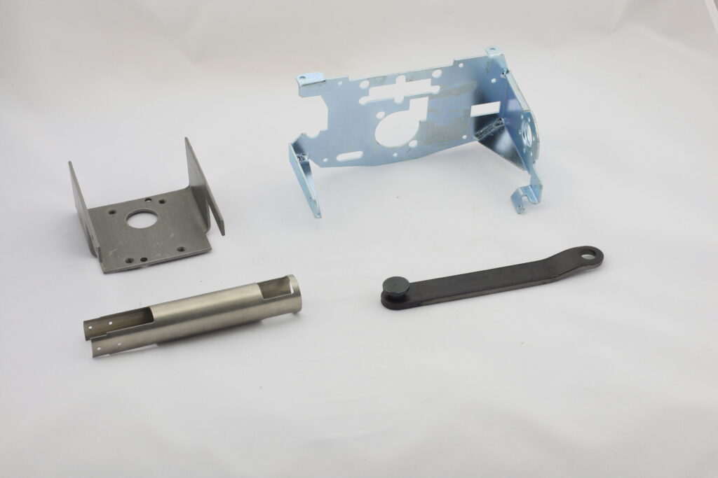 Exempel på produkter tillverkade genom stansning - Attentio Solutions.